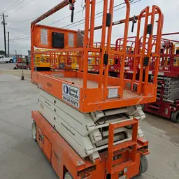 2018 Snorkel S4732E Scissor Lift