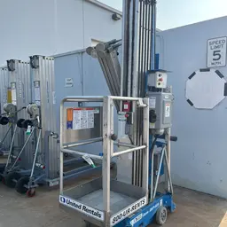 2018 Genie AWP-40SDC Pusharound Lift