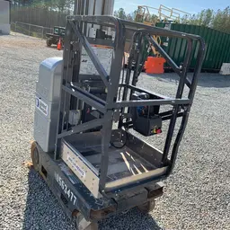 2017 JLG 20MVL Self-Propelled One-Person Lift