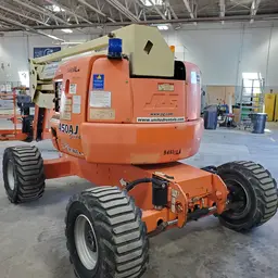 2014 JLG 450AJ Articulating Boom Lift