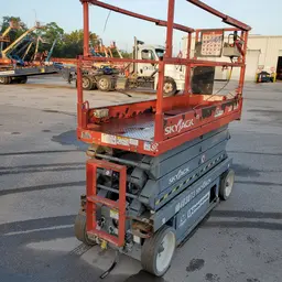 2015 Skyjack SJIII3226 Scissor Lift