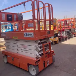 2018 Snorkel S4732E Scissor Lift
