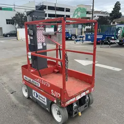 2017 Skyjack SJ12 Self-Propelled One-Person Lift