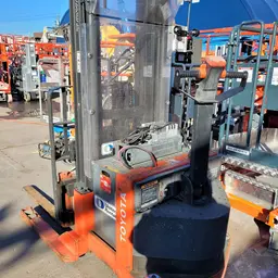 2017 Toyota 6BWR15 Warehouse Forklift