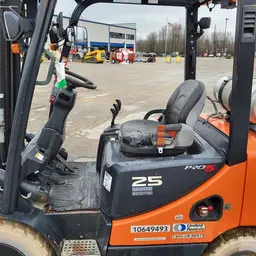 2017 Doosan G25E-5 Warehouse Forklift