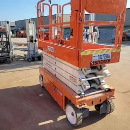 2016 Snorkel S3226E Scissor Lift