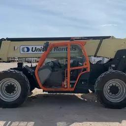 2016 JLG 1055 Forklift