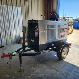 2019 Lincoln Electric VANTAGE 549 Welder