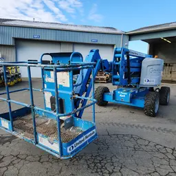 2014 Genie Z-45/25J IC Articulating Boom Lift