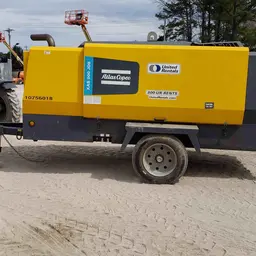 2018 Atlas Copco XAS900 JD8 T4F Air Compressor