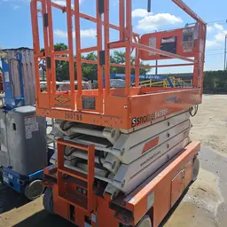 2017 Snorkel S4732E Scissor Lift