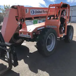 2015 SKYTRAK 6042 Forklift