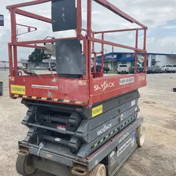 2015 Skyjack SJIII4632 Scissor Lift