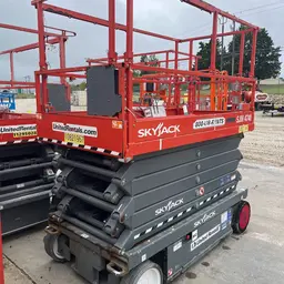 2018 Skyjack SJIII4740 Scissor Lift