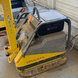 2018 Wacker Neuson DPU6555HEH Vibratory Plate Compactor