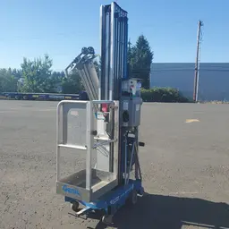 2018 Genie AWP-40SDC Pusharound Lift