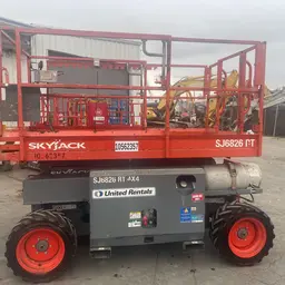 2017 Skyjack SJ6826RT Rough Terrain Scissor Lift