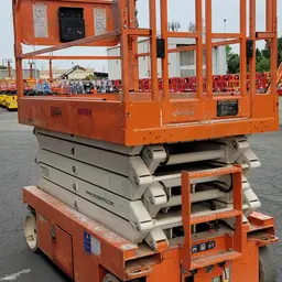 2018 Snorkel S4732E Scissor Lift
