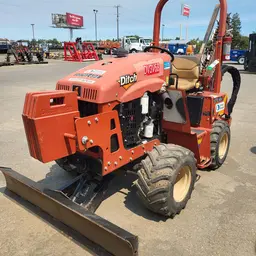 2018 Ditch Witch RT45 Ride-On Trencher