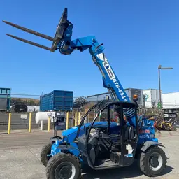 2015 Genie GTH-5519 Forklift