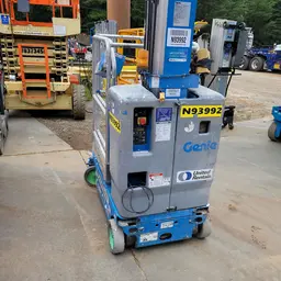 2016 Genie GR-20 Self-Propelled One-Person Lift