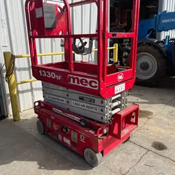 2017 MEC 1330SE Scissor Lift