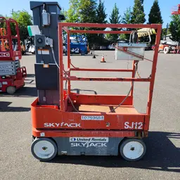 2018 Skyjack SJ12 Self-Propelled One-Person Lift