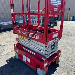 2017 MEC 1330SE Scissor Lift