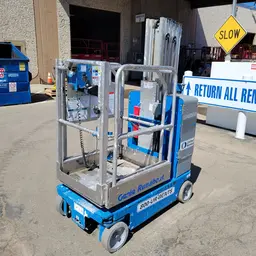 2016 Genie GR-20 Self-Propelled One-Person Lift