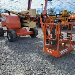 2015 JLG 450AJ Articulating Boom Lift