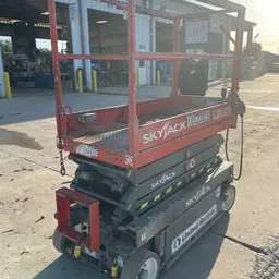 2016 Skyjack SJIII3219 Scissor Lift