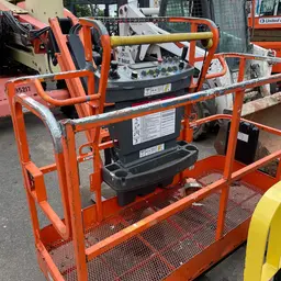 2015 JLG 450AJ Articulating Boom Lift