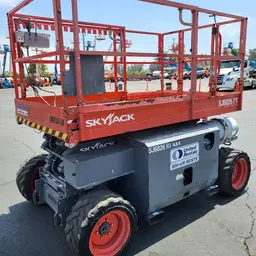 2017 Skyjack SJ6826RT Rough Terrain Scissor Lift