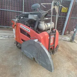 2021 Husqvarna FS7000D-36 Street Saw/Blade