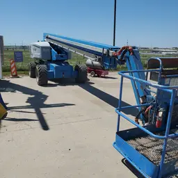 2015 Genie S-85 Boom Lift