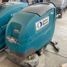 2019 Tennant T500 Scrubber