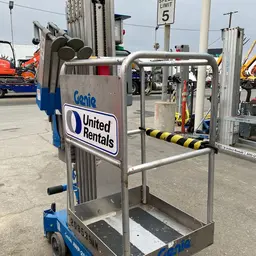 2018 Genie AWP-25SDC Pusharound Lift