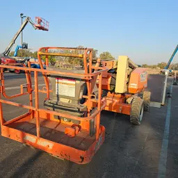 2017 JLG 340AJ Articulating Boom Lift