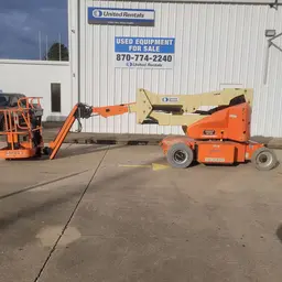 2015 JLG E400AJPN Articulating Boom Lift