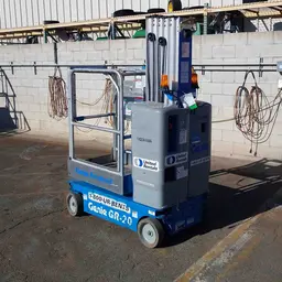 2014 Genie GR-20 Self-Propelled One-Person Lift