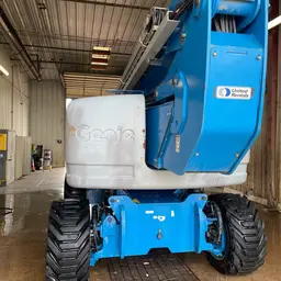 2014 Genie Z-80/60 Articulating Boom Lift
