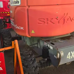 2014 Skyjack SJ46AJ Articulating Boom Lift