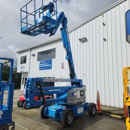 2015 Genie Z-45/25J DC Articulating Boom Lift