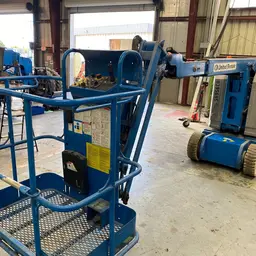 2015 Genie Z-30/20N Articulating Boom Lift