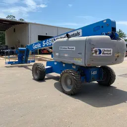 2013 Genie S-65 Telescopic Boom Lift