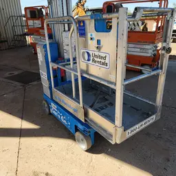 2016 Genie GR-20 Self-Propelled One-Person Lift