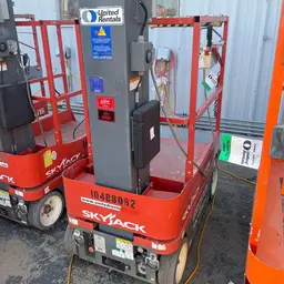 2016 Skyjack SJ12 Self-Propelled One-Person Lift