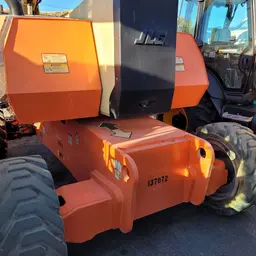 2014 JLG 800AJ Articulating Boom Lift