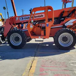 2015 SKYTRAK 6042 Forklift