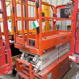 2018 Snorkel S3219E Scissor Lift